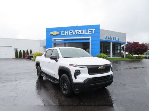 Used 2024 Chevrolet Silverado EV W/T AWD/4WD image 41