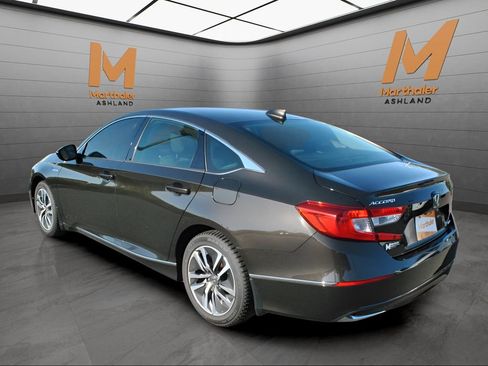 Certified 2018 Honda Accord EX image 2