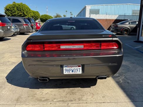 Used 2014 Dodge Challenger SRT8 Core w/ Satin Vapor Edition image 10