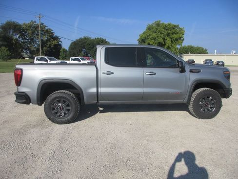 New 2026 GMC Sierra 1500 AT4X AWD/4WD image 3