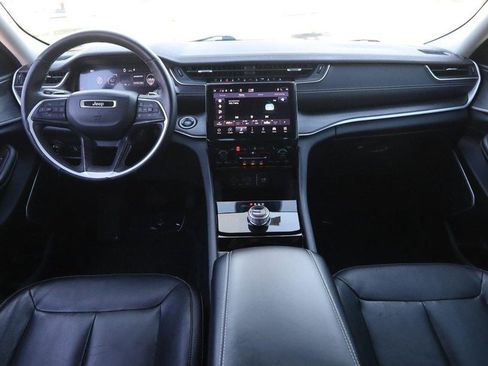 Used 2021 Jeep Grand Cherokee L Limited image 24