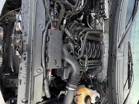 Used 2013 Ford F150 STX w/ Mid Equipment Group image 19