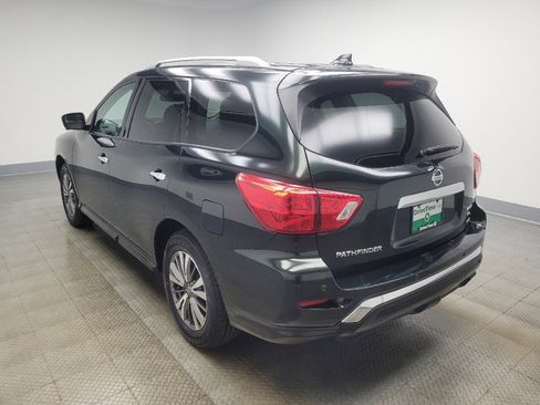 Used 2019 Nissan Pathfinder SL image 5
