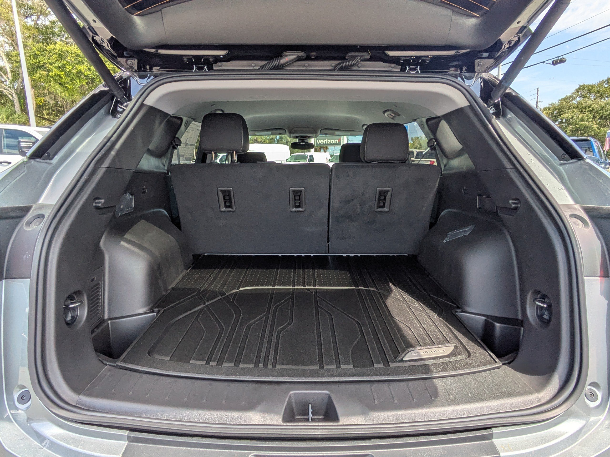 New 2026 Chevrolet Blazer LT w/ Convenience Package FWD image 13