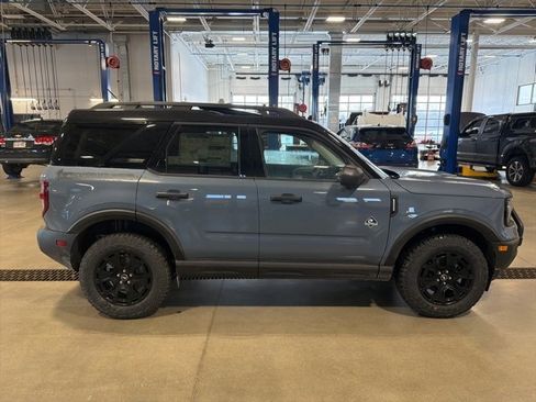 New 2025 Ford Bronco Sport Outer Banks w/ Sasquatch Outer Banks Package image 6