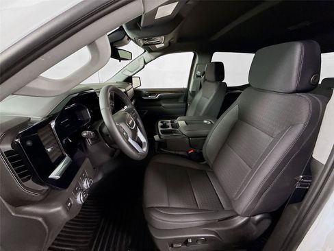 New 2026 GMC Sierra 1500 SLE AWD/4WD image 15