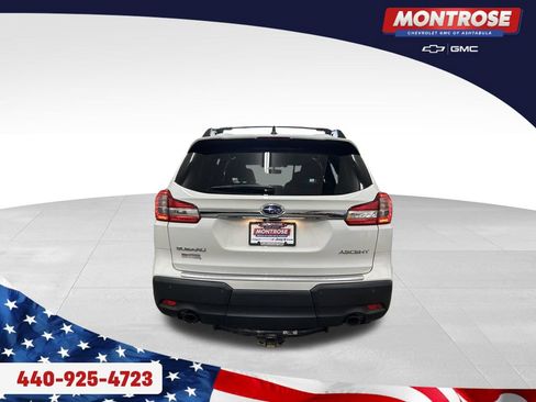 Used 2022 Subaru Ascent Premium w/ Convenience Package AWD/4WD image 4