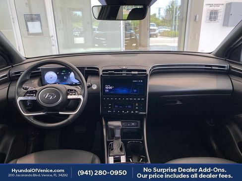 Certified 2024 Hyundai Santa Cruz XRT AWD/4WD image 3