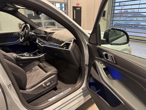 Used 2026 BMW X5 xDrive40i image 38