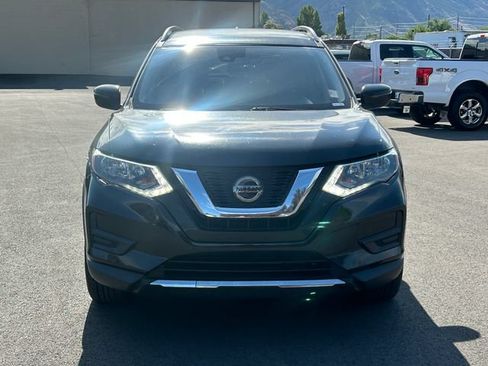Used 2020 Nissan Rogue SV AWD/4WD image 9