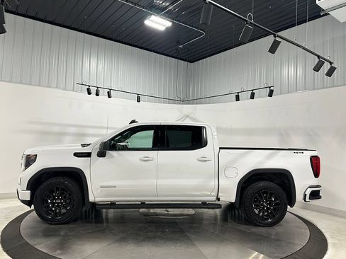 Used 2026 GMC Sierra 1500 Elevation w/ Preferred Package AWD/4WD image 16