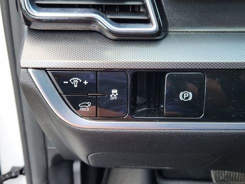 Used 2023 Kia Sportage SX FWD image 27