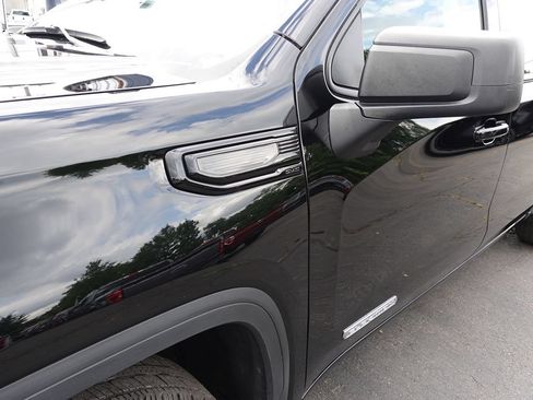 Used 2023 GMC Sierra 1500 Elevation AWD/4WD image 7