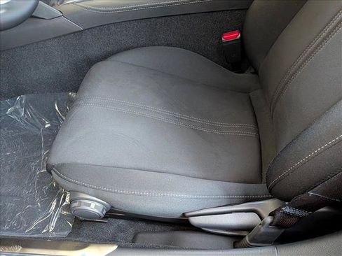 New 2026 MAZDA MX-5 Miata Club w/ Interior Package RWD image 4
