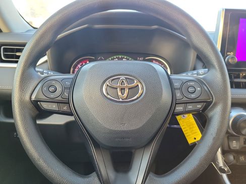 Used 2023 Toyota RAV4 LE image 15
