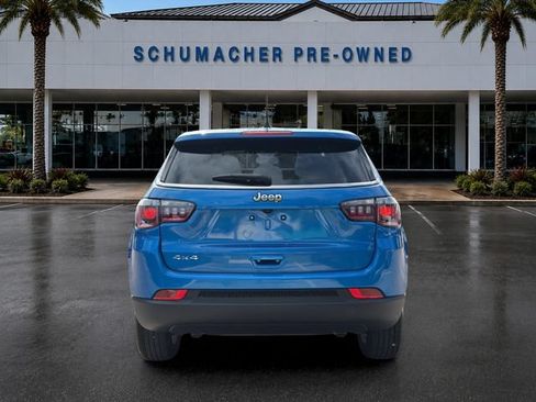 Used 2025 Jeep Compass Sport AWD/4WD image 6