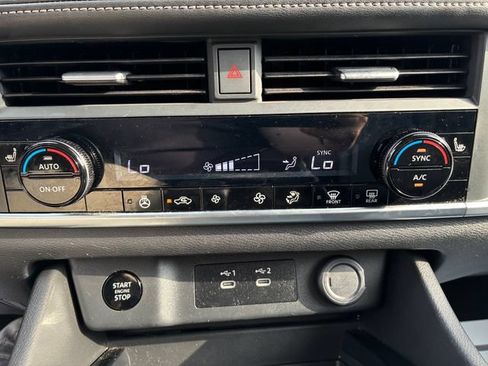 Certified 2024 Nissan Rogue SV w/ SV Premium Package AWD/4WD image 15