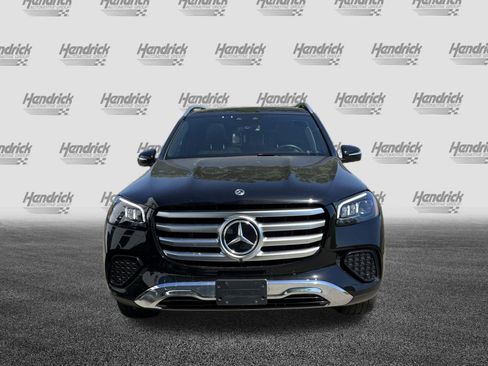Certified 2025 Mercedes-Benz GLS 450 4MATIC image 3