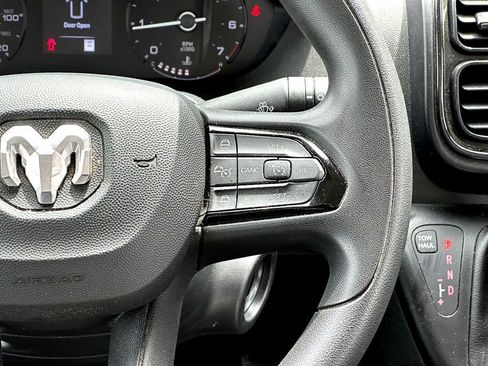 Used 2025 RAM ProMaster 2500 w/ Convenience Group FWD image 14