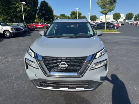 Used 2023 Nissan Rogue SL w/ SL Premium Package FWD image 10