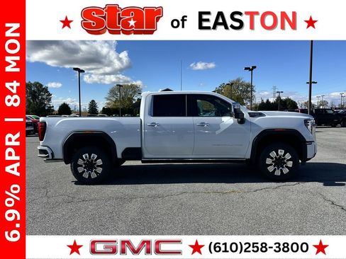 New 2026 GMC Sierra 2500 Denali w/ Denali Reserve Package image 3