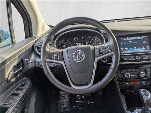 Used 2020 Buick Encore Preferred image 24