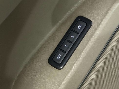 Used 2017 Chevrolet Tahoe LT w/ LT Signature Package image 19