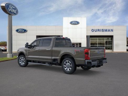 New 2026 Ford F250 Lariat w/ Chrome Package image 5