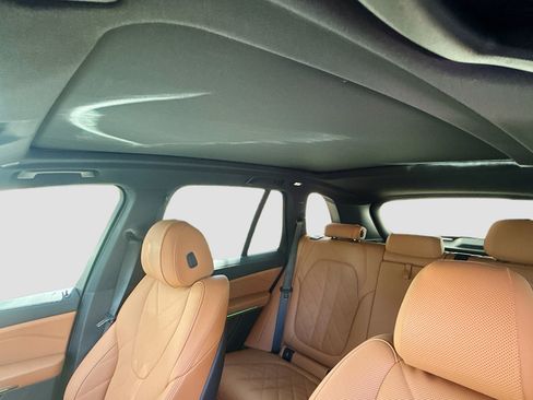 Used 2026 BMW X5 xDrive40i w/ Parking Assistance Package image 27