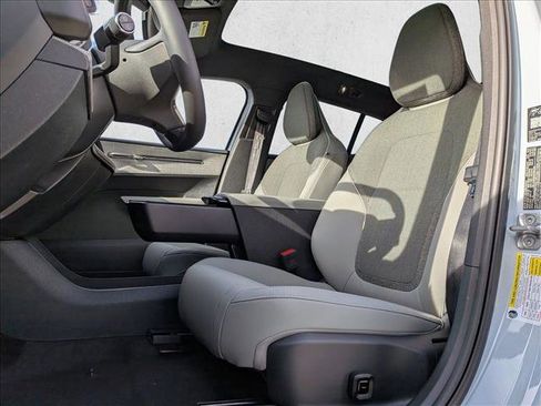 New 2026 Volvo EX30 Plus image 4