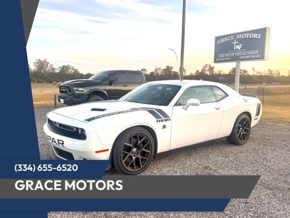 Used 2016 Dodge Challenger R/T Scat Pack w/ Leather Interior Group