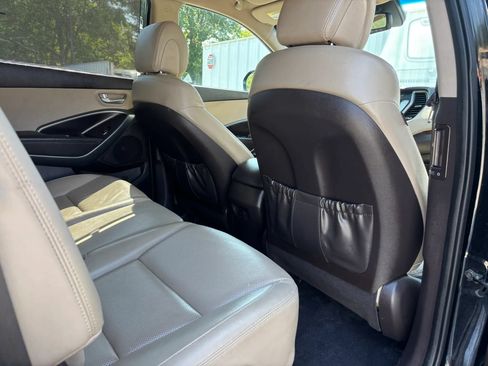 Used 2018 Hyundai Santa Fe SE w/ SE Premium Package 02 FWD image 53