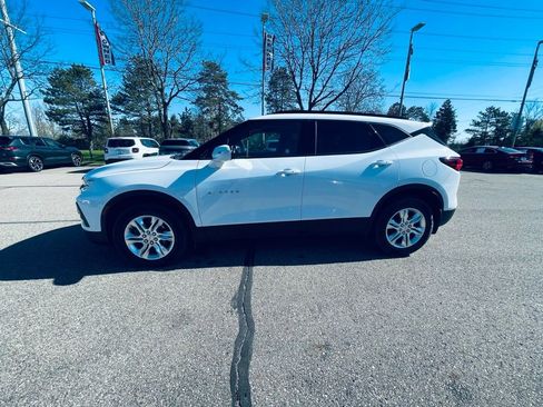 Used 2022 Chevrolet Blazer LT image 2