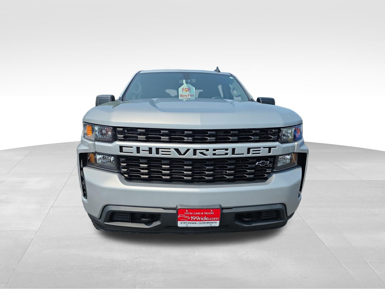 Used 2021 Chevrolet Silverado 1500 Custom w/ LPO, Dark Essentials Package AWD/4WD image 3