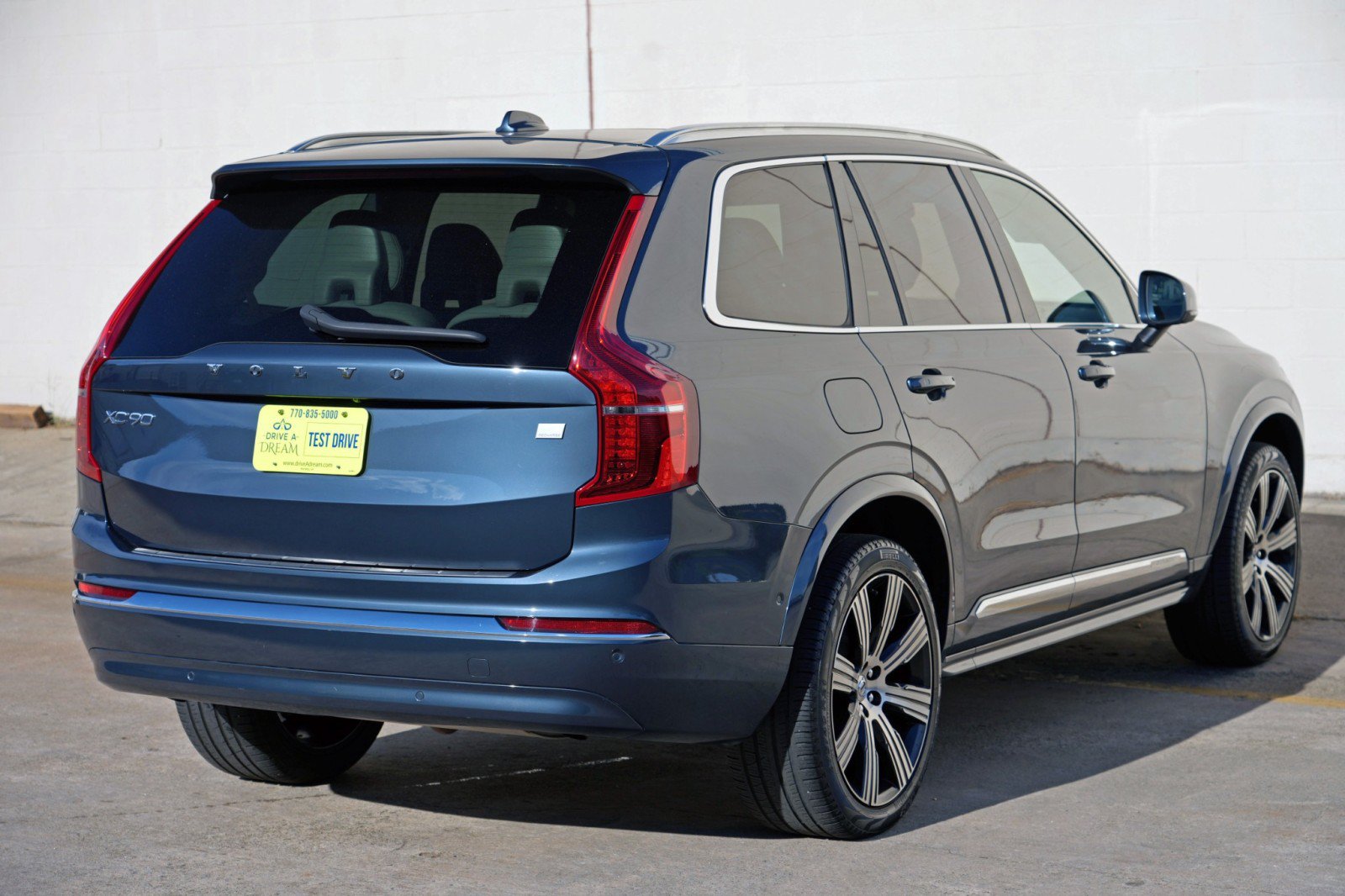 Used 2024 Volvo XC90 T8 Plus w/ Protection Package Premier AWD/4WD image 58