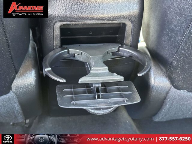 Used 2017 Toyota Corolla SE w/ Carpet Mat Package (TMS) FWD image 15