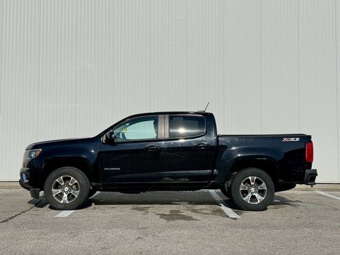 Used 2015 Chevrolet Colorado Z71 image 2