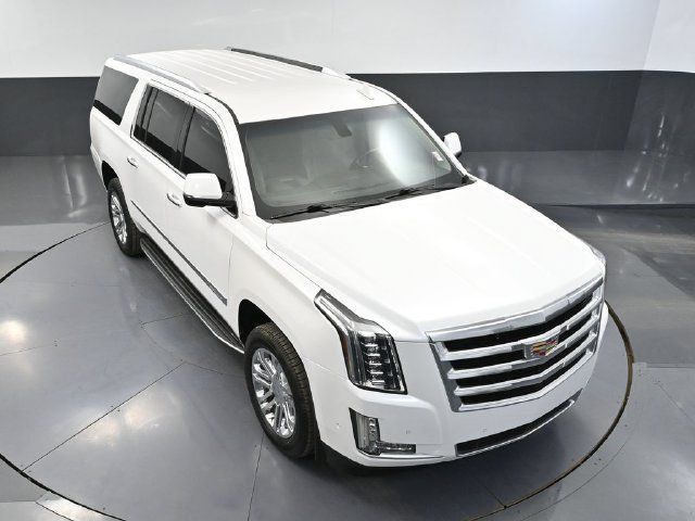Used 2017 Cadillac Escalade ESV 4WD image 57