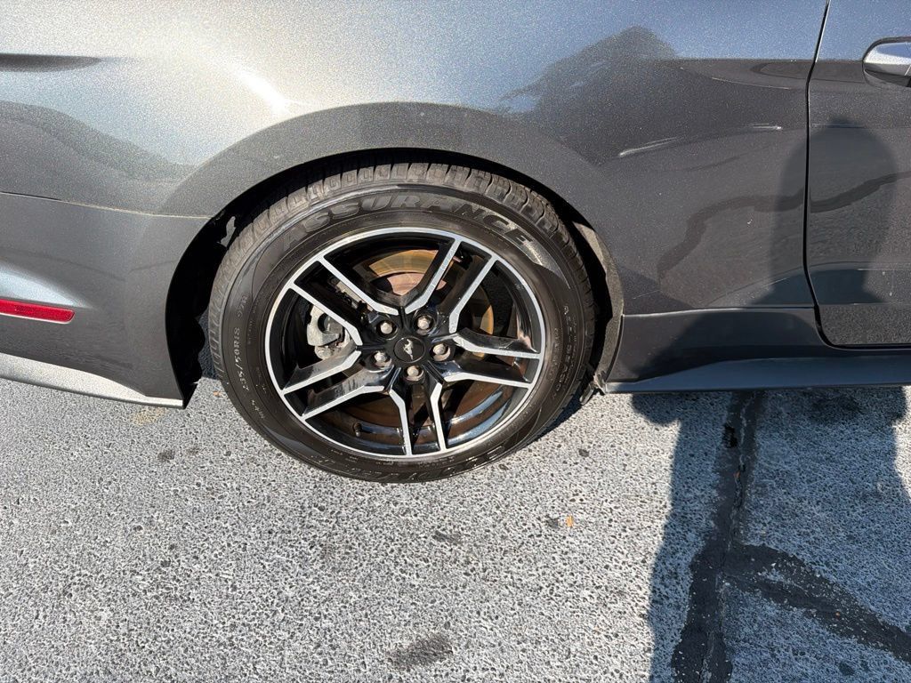 Used 2019 Ford Mustang GT Premium RWD image 15