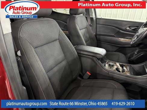 Used 2023 GMC Acadia SLE w/ Driver Convenience Package image 55