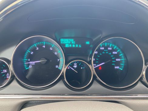 Used 2015 Buick Enclave Leather image 2