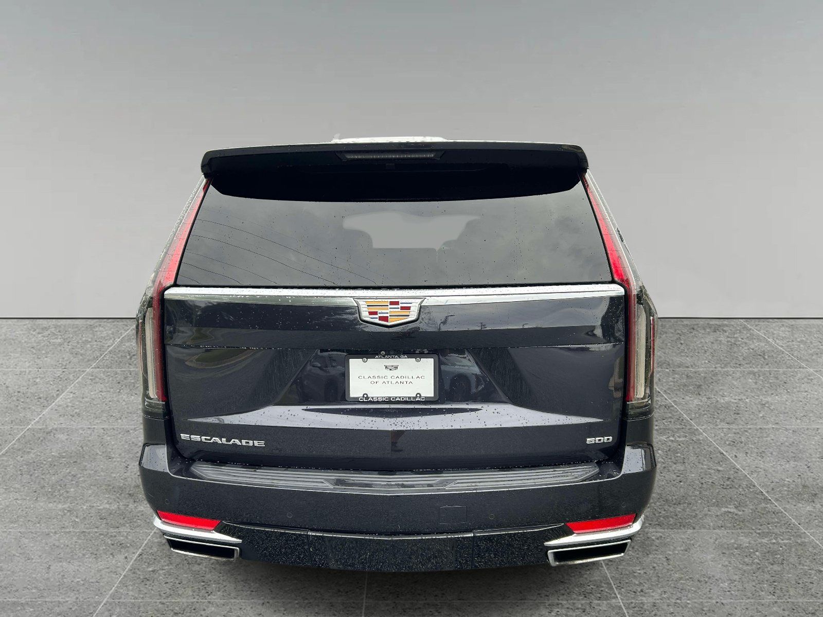 Certified 2022 Cadillac Escalade ESV Premium Luxury w/ Performance Package AWD/4WD image 4