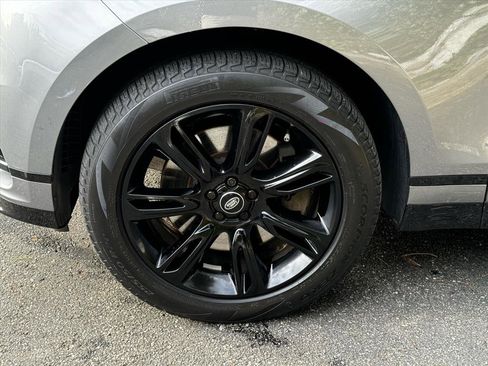 Used 2023 Land Rover Range Rover Velar R-Dynamic S image 4