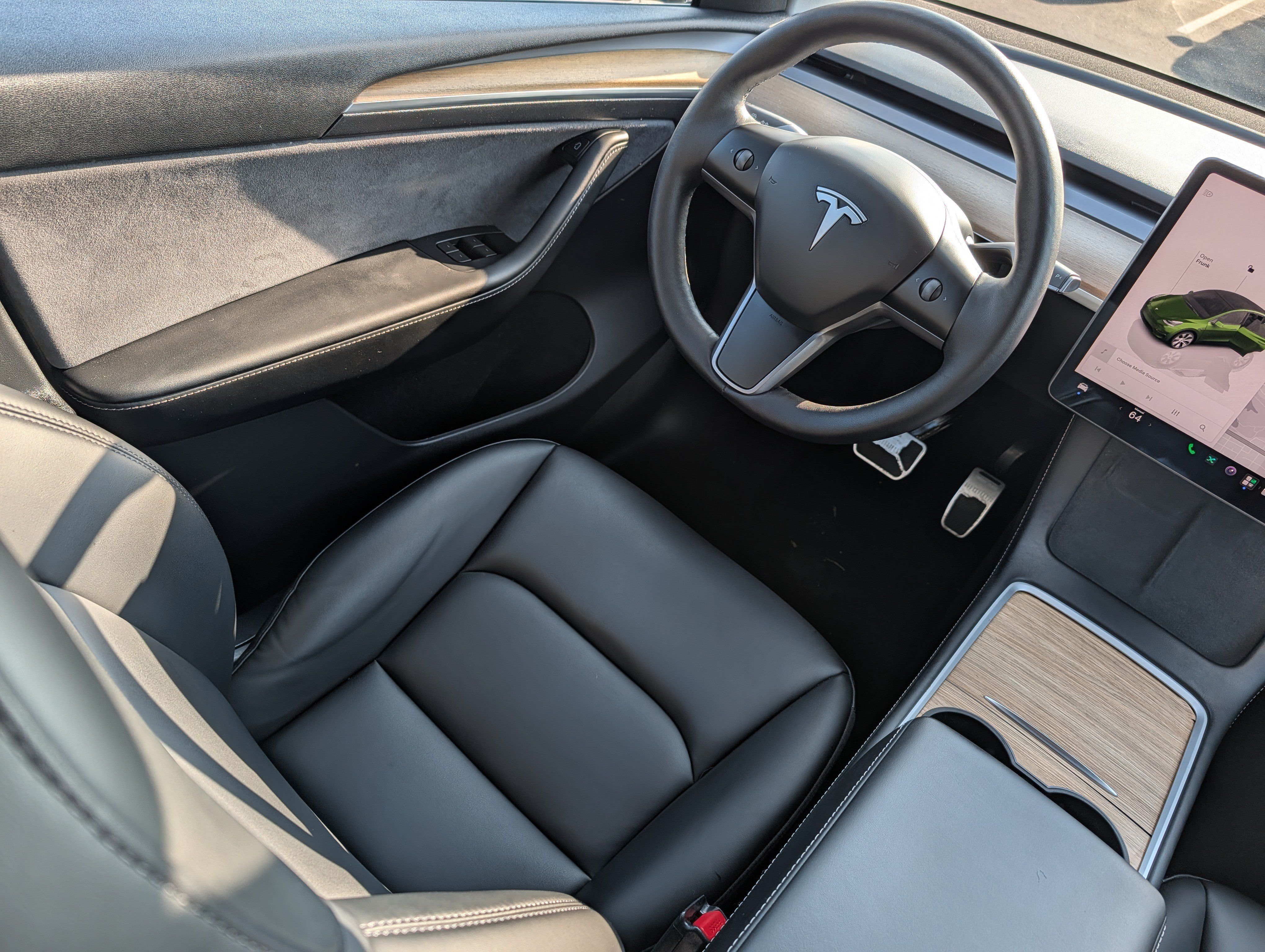 Used 2023 Tesla Model Y Long Range AWD/4WD image 9