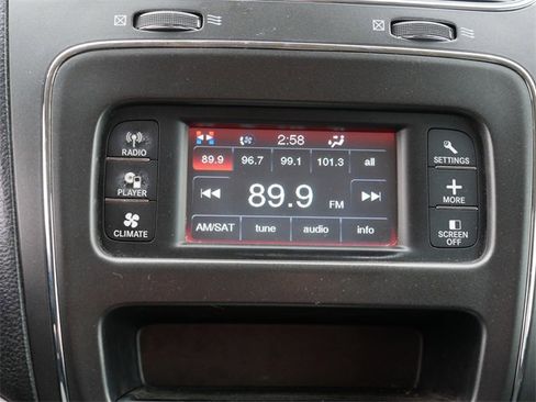 Used 2016 Dodge Journey SXT w/ Chrome Appearance Group image 30