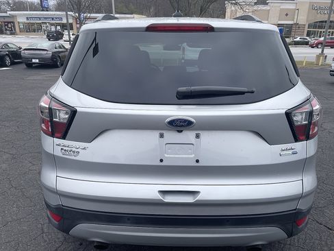 Used 2018 Ford Escape SEL w/ Ford Safe & Smart Package image 12