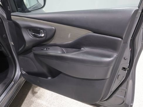 Used 2018 Nissan Murano SV AWD/4WD image 24