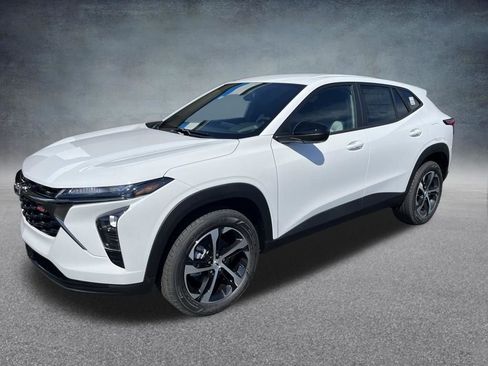 New 2026 Chevrolet Trax RS w/ Driver Confidence Package image 3