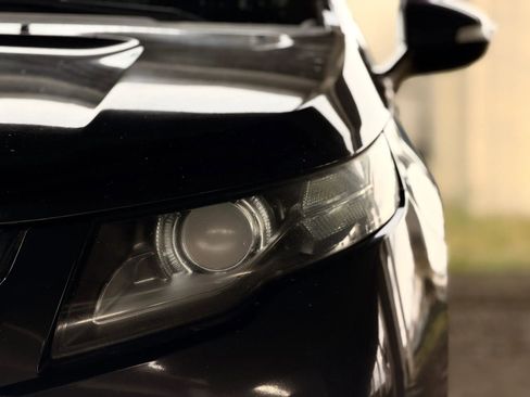 Used 2014 Chevrolet Volt Premium w/ Premium Trim Package image 12