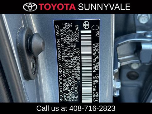 Used 2023 Toyota Corolla LE w/ LE Convenience Package FWD image 30